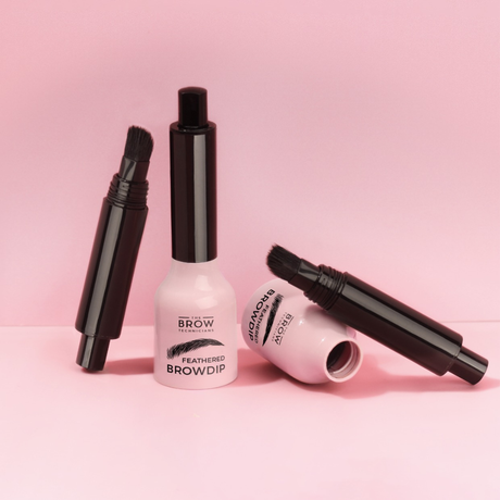 Microblading vs. The Dip Brow: Get the Look Without the Needle