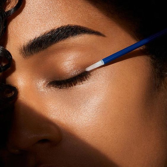 Does Eyelash Growth Serum Really Work for Longer Lashes?